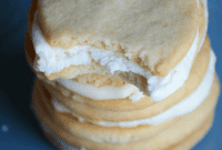 Lemon Zest Buttercream Duets