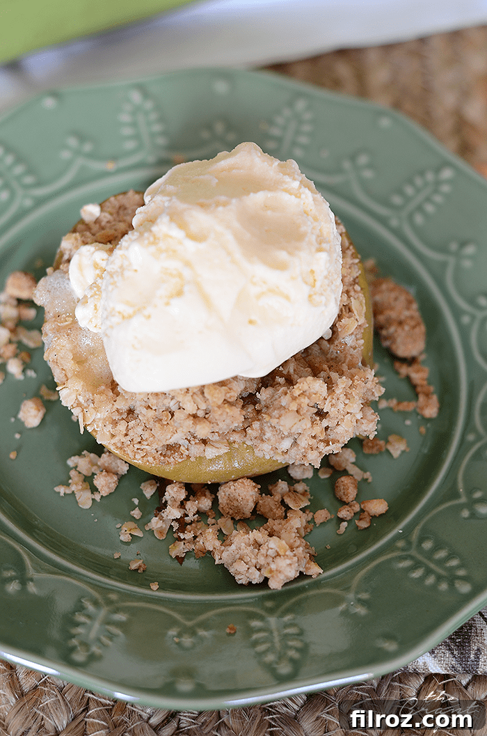 Delicious Individual Baked Apple Crisps