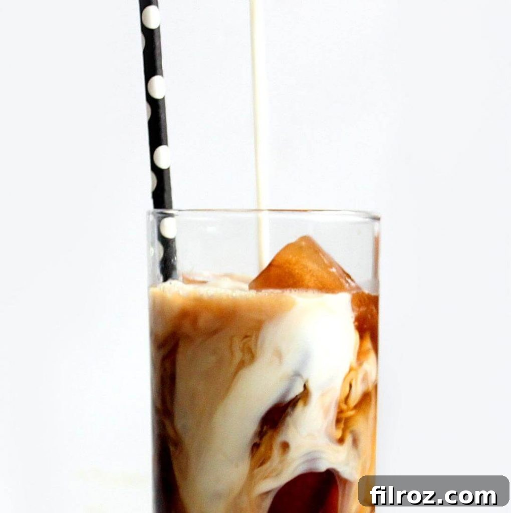 Easy homemade iced vanilla latte recipe, perfectly refreshing.